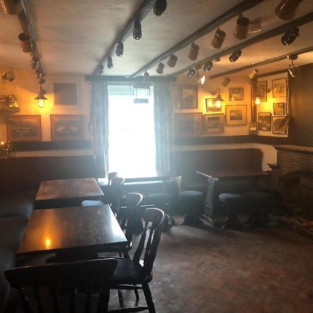 The Top House Inn The The Lizard Exterior foto