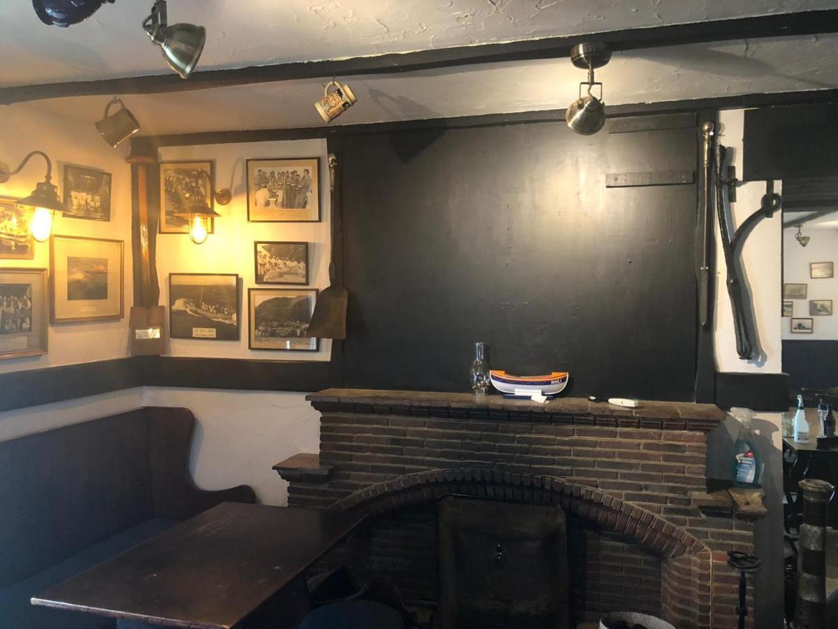 The Top House Inn The The Lizard Exterior foto